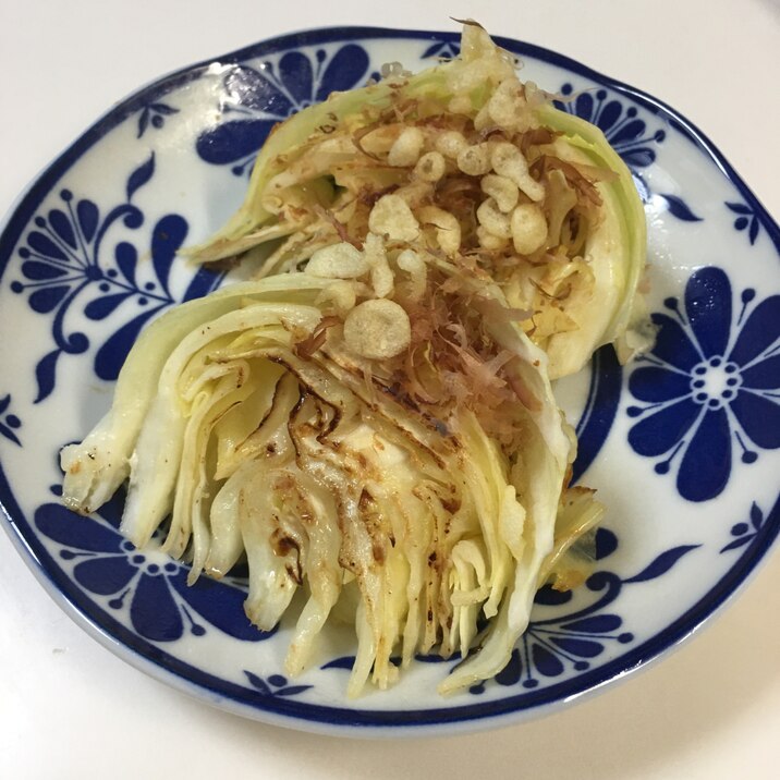 旨み倍増！春キャベツのマヨ焼き